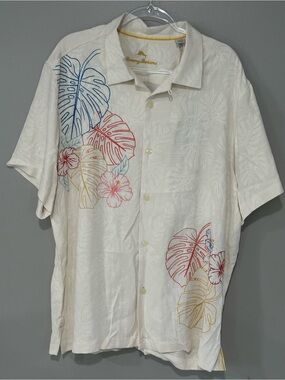 Tommy Bahama Cream Short-Sleeve Hawaiian Camp Shirt with Multicolor Leaf Accents